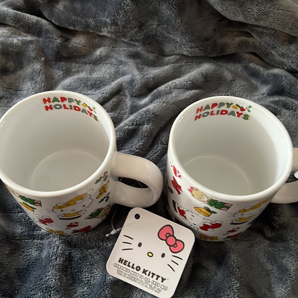 NWT - Hello Kitty Happy Holiday Mugs - Picture 7 of 7